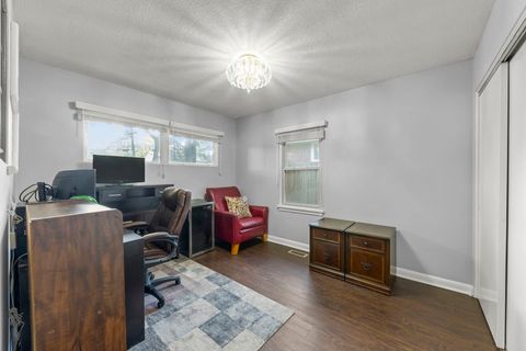 Tiny photo for 326 DWIGHT Avenue, Joliet, IL 60436 (MLS # 12465388)