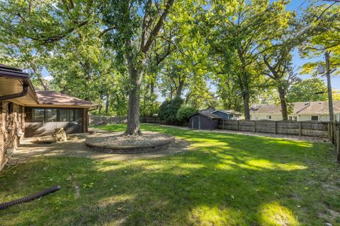 Tiny photo for 326 DWIGHT Avenue, Joliet, IL 60436 (MLS # 12465388)