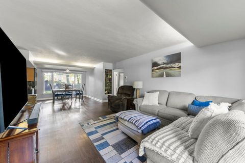Tiny photo for 326 DWIGHT Avenue, Joliet, IL 60436 (MLS # 12465388)