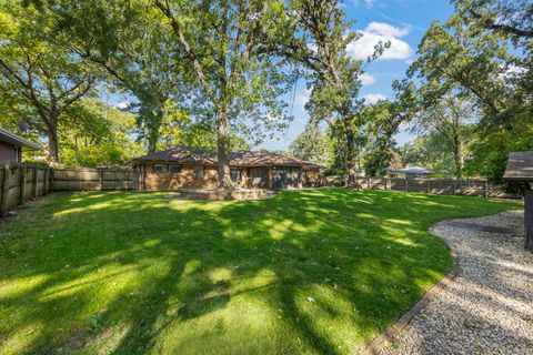 Tiny photo for 326 DWIGHT Avenue, Joliet, IL 60436 (MLS # 12465388)