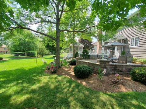 Tiny photo for 3621 Bunker Hill Drive, Algonquin, IL 60102 (MLS # 12633618)
