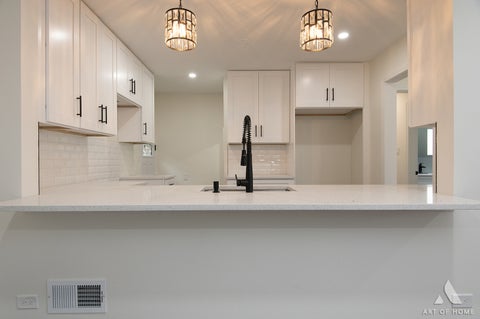 Tiny photo for 14201 S WENTWORTH Avenue, Riverdale, IL 60827 (MLS # 12738512)