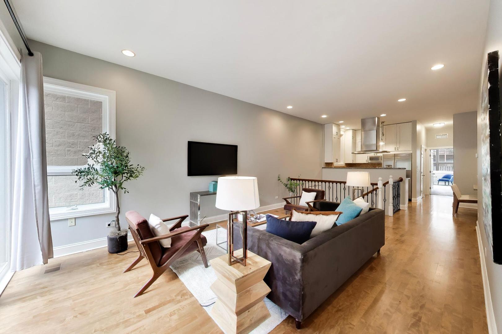 1887 N POE Street 1R