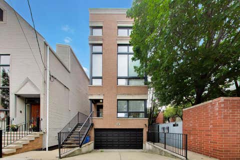 Photo of 1887 N POE Street #1R, Chicago, IL 60614 (MLS # 12740544)