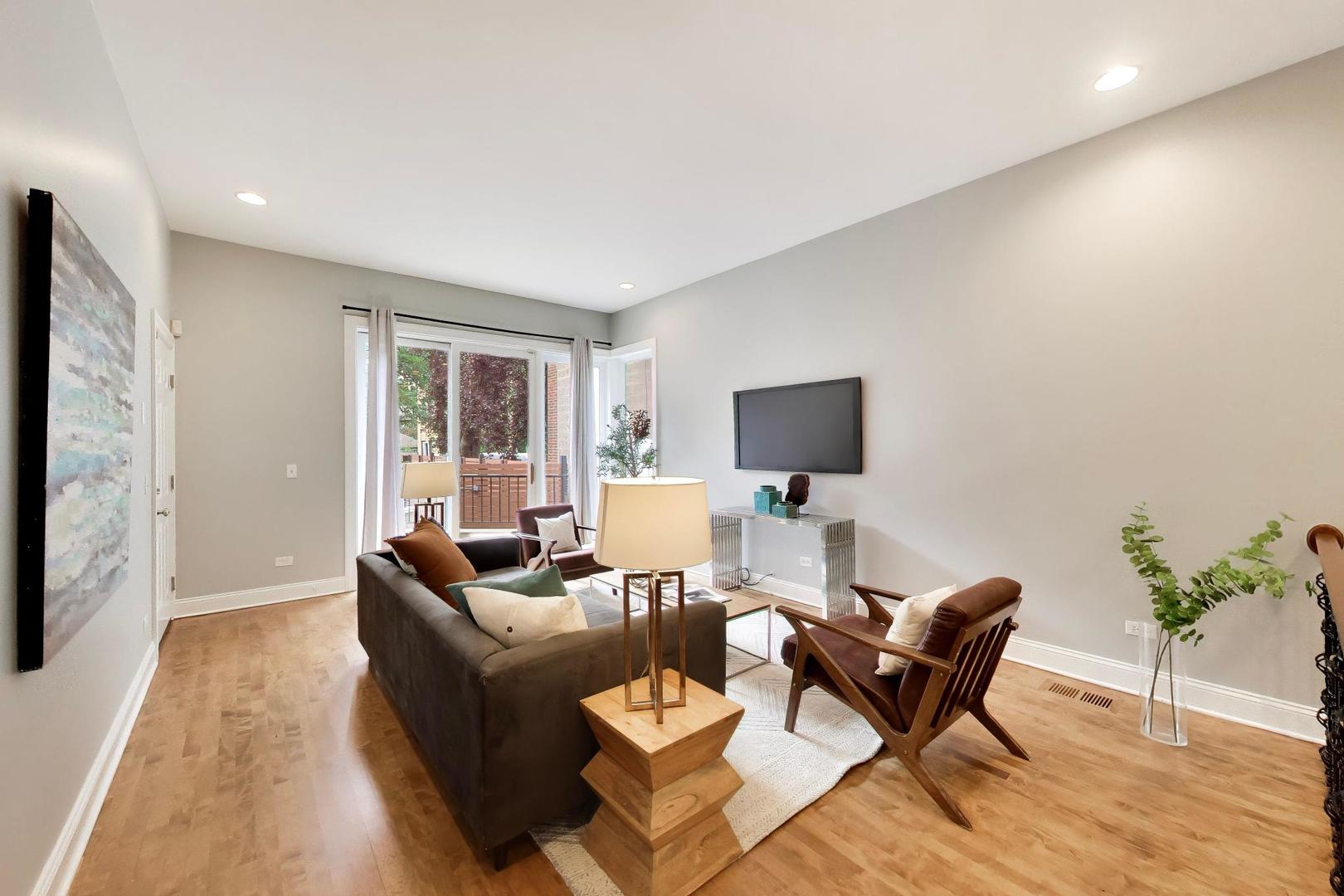 1887 N POE Street 1R