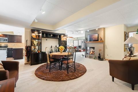 Tiny photo for 1S045 Spring Road #1D, Oakbrook Terrace, IL 60181 (MLS # 12506225)