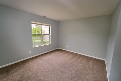 Tiny photo for 123 Willow Brook Court #3, Schaumburg, IL 60195 (MLS # 12456929)