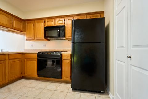 Tiny photo for 123 Willow Brook Court #3, Schaumburg, IL 60195 (MLS # 12456929)