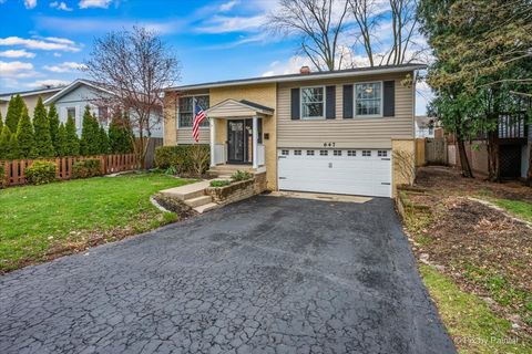 Tiny photo for 647 N Ridgemoor Avenue, Mundelein, IL 60060 (MLS # 12617665)