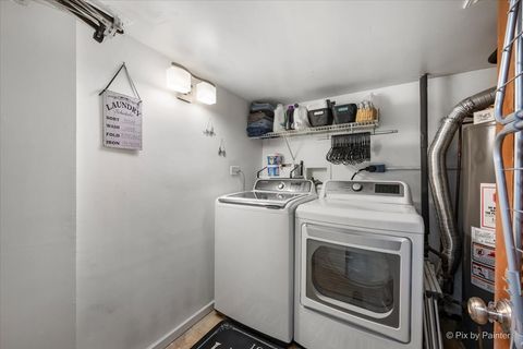 Tiny photo for 647 N Ridgemoor Avenue, Mundelein, IL 60060 (MLS # 12617665)