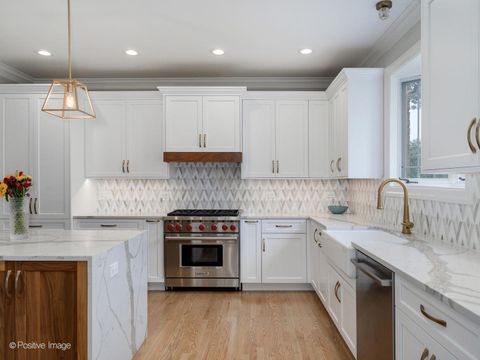 Tiny photo for 5406 Grand Avenue, Western Springs, IL 60558 (MLS # 12496075)