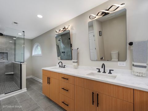 Tiny photo for 5406 Grand Avenue, Western Springs, IL 60558 (MLS # 12496075)