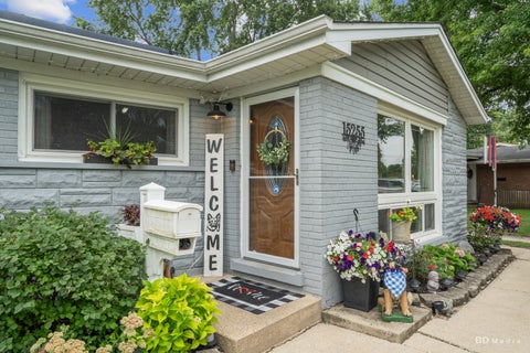 Tiny photo for 15255 Millard Avenue, Midlothian, IL 60445 (MLS # 12726202)