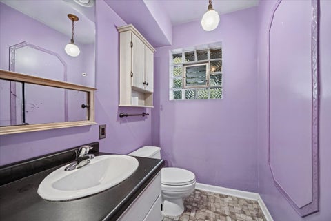 Tiny photo for 2720 Appletree Lane, Northbrook, IL 60062 (MLS # 12789446)