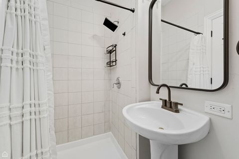 Tiny photo for 4606 N Malden Street #GS, Chicago, IL 60640 (MLS # 12505989)