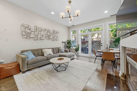 Tiny photo for 4606 N Malden Street #GS, Chicago, IL 60640 (MLS # 12505989)