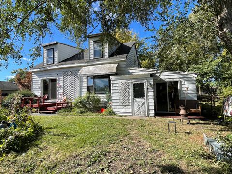 Tiny photo for 9940 Melvina Avenue, Oak Lawn, IL 60453 (MLS # 12503200)