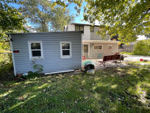 Tiny photo for 9940 Melvina Avenue, Oak Lawn, IL 60453 (MLS # 12503200)