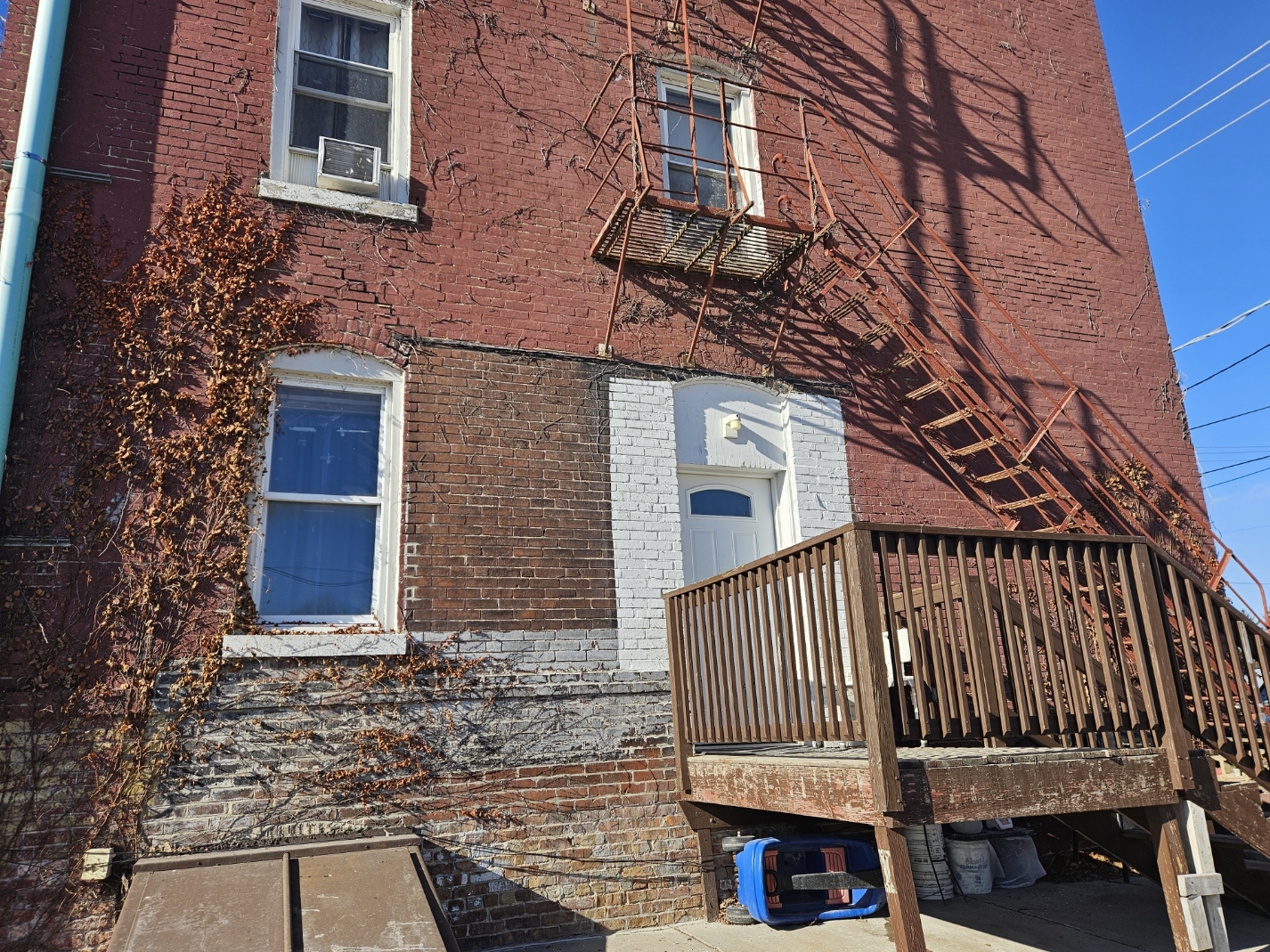 105 N Depot Street