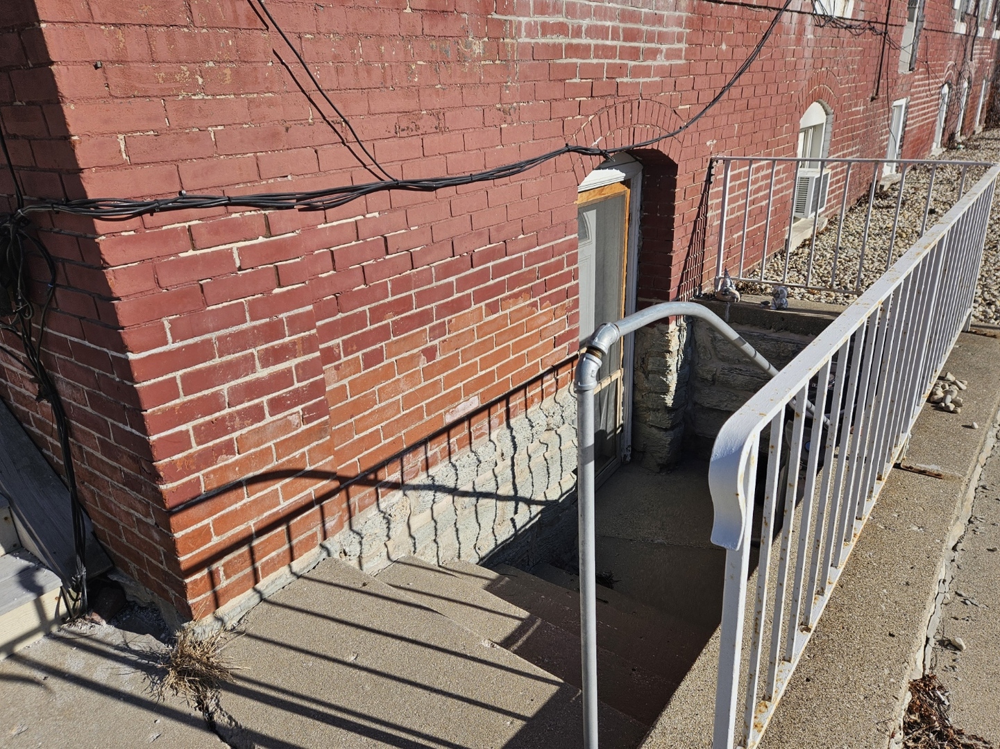 105 N Depot Street