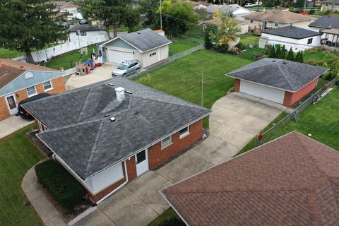 Tiny photo for 709 S Dennis Road, Wheeling, IL 60090 (MLS # 12528701)