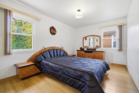 Tiny photo for 6228 N Forest Glen Avenue, Chicago, IL 60646 (MLS # 12527218)