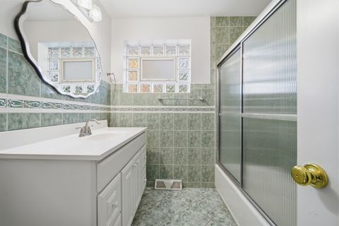 Tiny photo for 6228 N Forest Glen Avenue, Chicago, IL 60646 (MLS # 12527218)