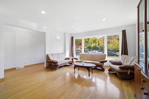 Tiny photo for 6228 N Forest Glen Avenue, Chicago, IL 60646 (MLS # 12527218)