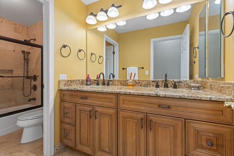 Tiny photo for 2203 Miramar Court, Buffalo Grove, IL 60089 (MLS # 12618731)