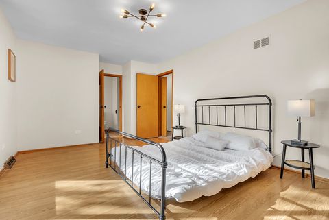 Tiny photo for 2957 192nd Place, Lansing, IL 60438 (MLS # 12518548)