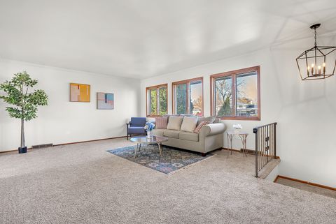 Tiny photo for 2957 192nd Place, Lansing, IL 60438 (MLS # 12518548)