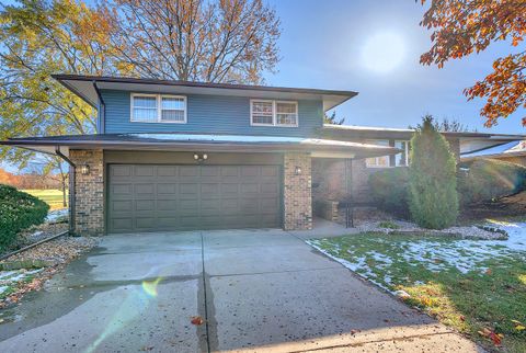 Tiny photo for 2957 192nd Place, Lansing, IL 60438 (MLS # 12518548)