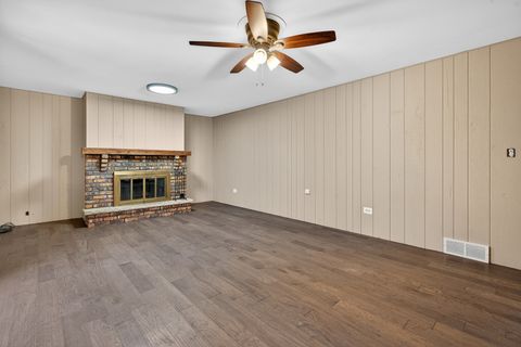 Tiny photo for 1790 Devonshire Court, Elgin, IL 60123 (MLS # 12535245)
