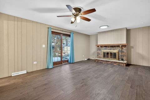 Tiny photo for 1790 Devonshire Court, Elgin, IL 60123 (MLS # 12535245)