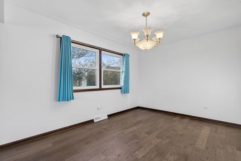 Tiny photo for 1790 Devonshire Court, Elgin, IL 60123 (MLS # 12535245)