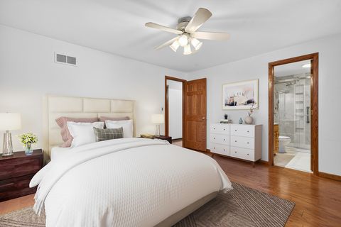 Tiny photo for 1790 Devonshire Court, Elgin, IL 60123 (MLS # 12535245)