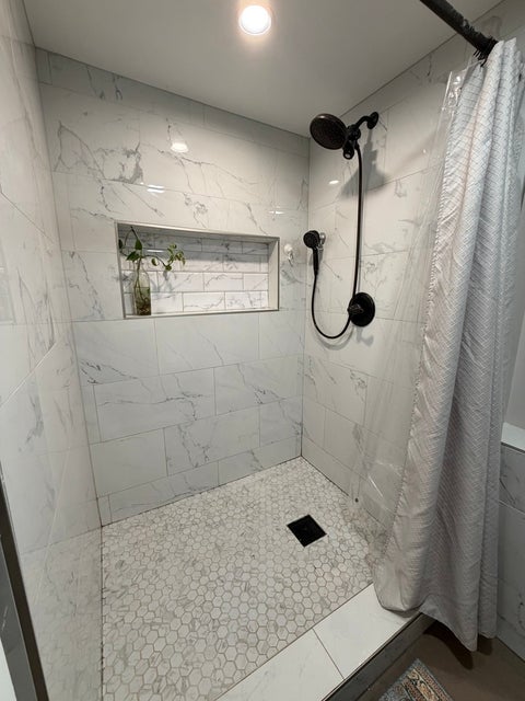 Tiny photo for 15524 Lorel Avenue, Oak Forest, IL 60452 (MLS # 12786174)