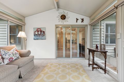 Tiny photo for 583 Larium Lane, Crystal Lake, IL 60012 (MLS # 12621248)