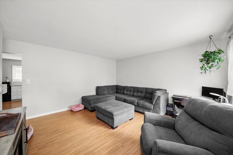 Tiny photo for 406 Cahill Road, Streamwood, IL 60107 (MLS # 12397401)