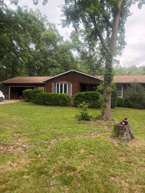 Tiny photo for 2812 Woodcliff Drive, Marengo, IL 60152 (MLS # 12698394)