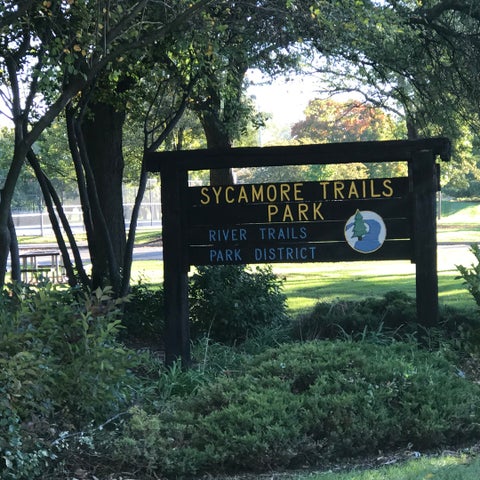 Tiny photo for 1610 E Dogwood Lane, Mount Prospect, IL 60056 (MLS # 12754422)