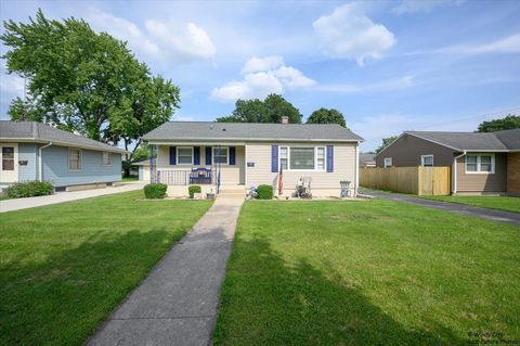 Tiny photo for 105 N Chase Avenue, Bartlett, IL 60103 (MLS # 12443777)