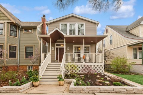 5251 N Paulina Street Chicago IL 60640