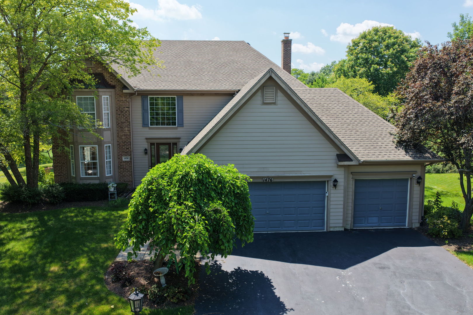 1476 Columbia Lane