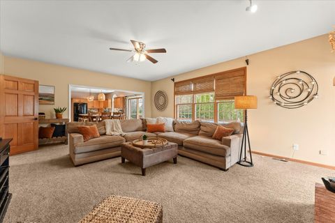 Tiny photo for 1303 Hickory Tree Court, Mahomet, IL 61853 (MLS # 12586953)