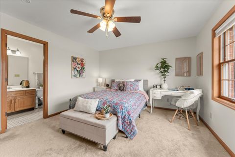 Tiny photo for 1303 Hickory Tree Court, Mahomet, IL 61853 (MLS # 12586953)