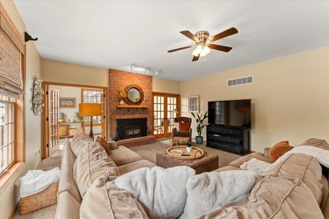 Tiny photo for 1303 Hickory Tree Court, Mahomet, IL 61853 (MLS # 12586953)