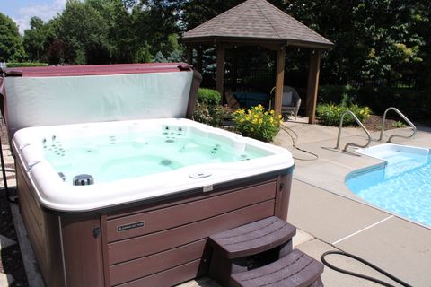 Tiny photo for 1303 Hickory Tree Court, Mahomet, IL 61853 (MLS # 12586953)