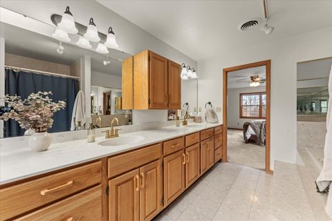 Tiny photo for 1303 Hickory Tree Court, Mahomet, IL 61853 (MLS # 12586953)