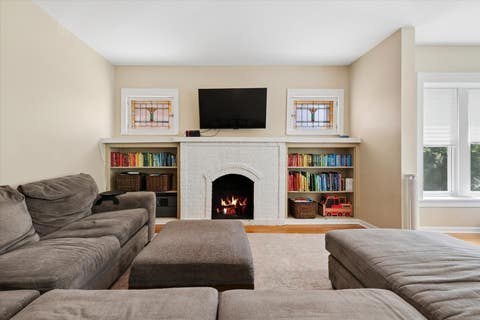 Tiny photo for 4855 N Washtenaw Avenue #2, Chicago, IL 60625 (MLS # 12693223)